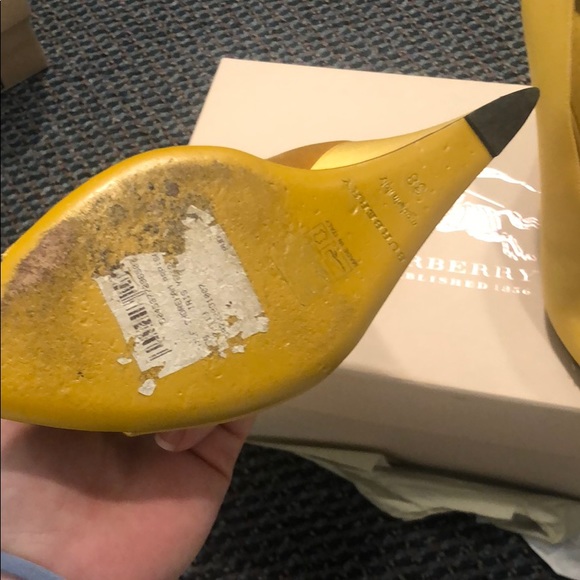 Burberry runway satin wedges - Picture 5 of 6